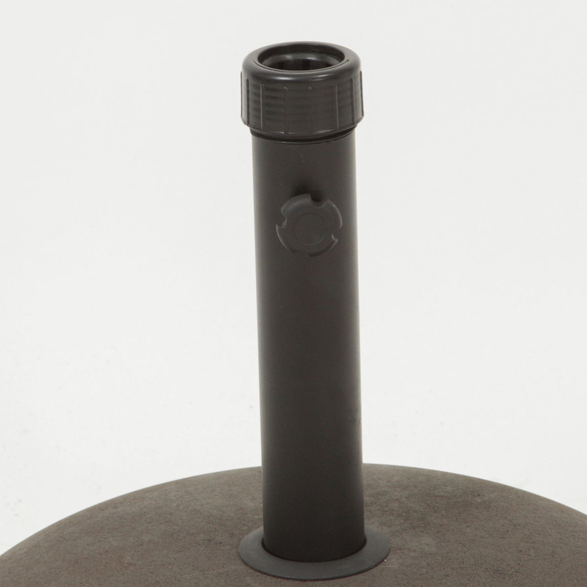 Round Umbrella Base for Relaxed Outdoor Spaces